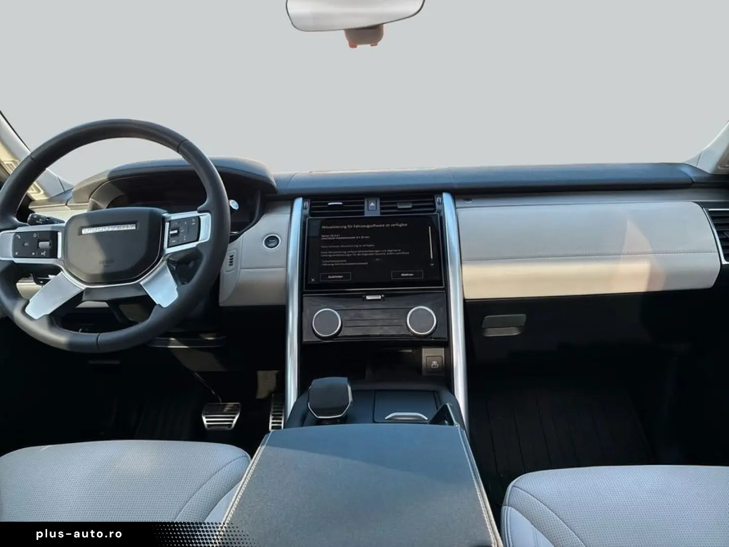 LAND ROVER Discovery D250 Dynamic SE