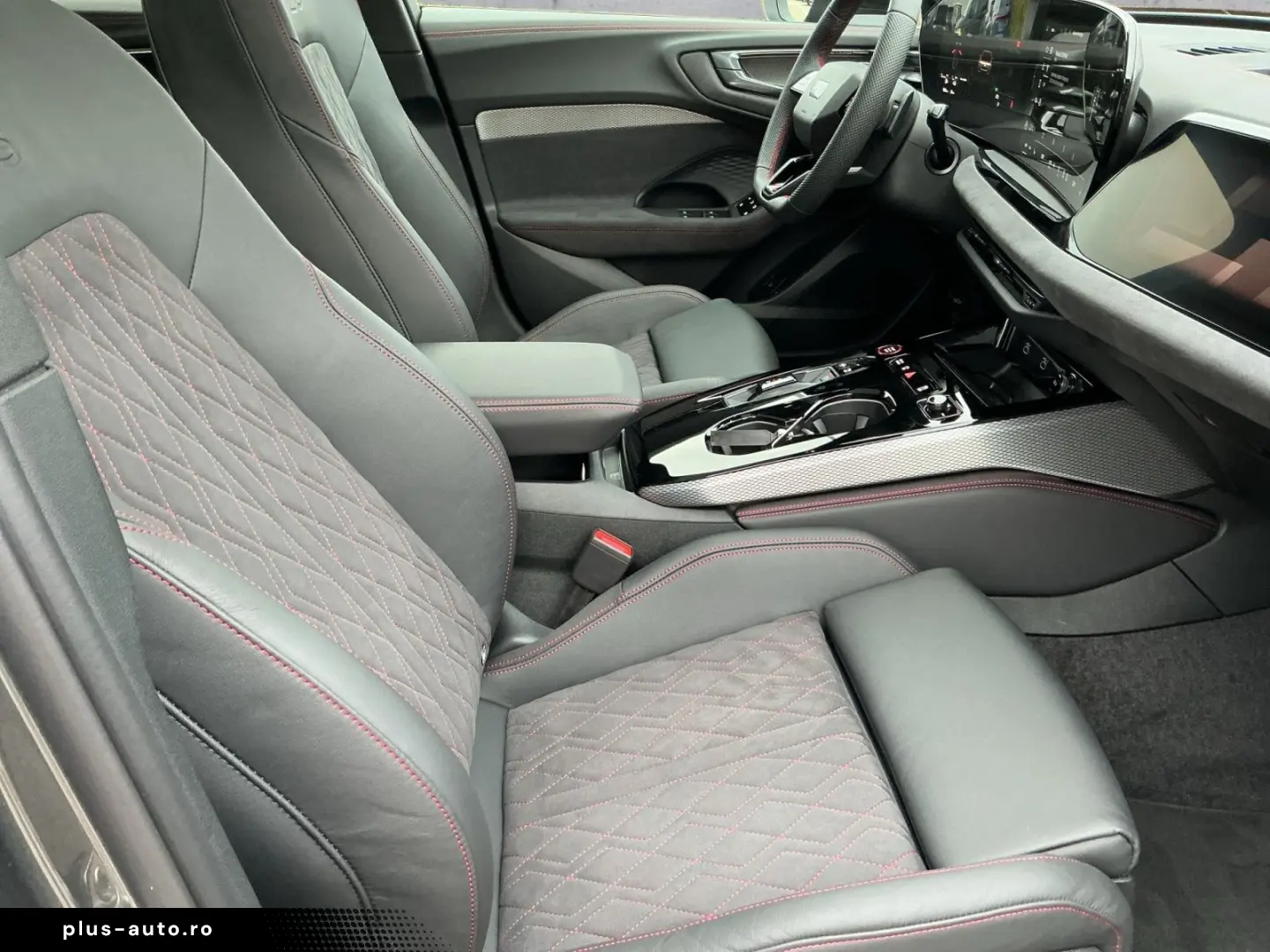 AUDI A5 Avant e-hybrid 220kW S-LINE MATRIX B&O PANO