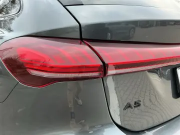 AUDI A5 Avant e-hybrid 220kW S-LINE MATRIX B&O PANO
