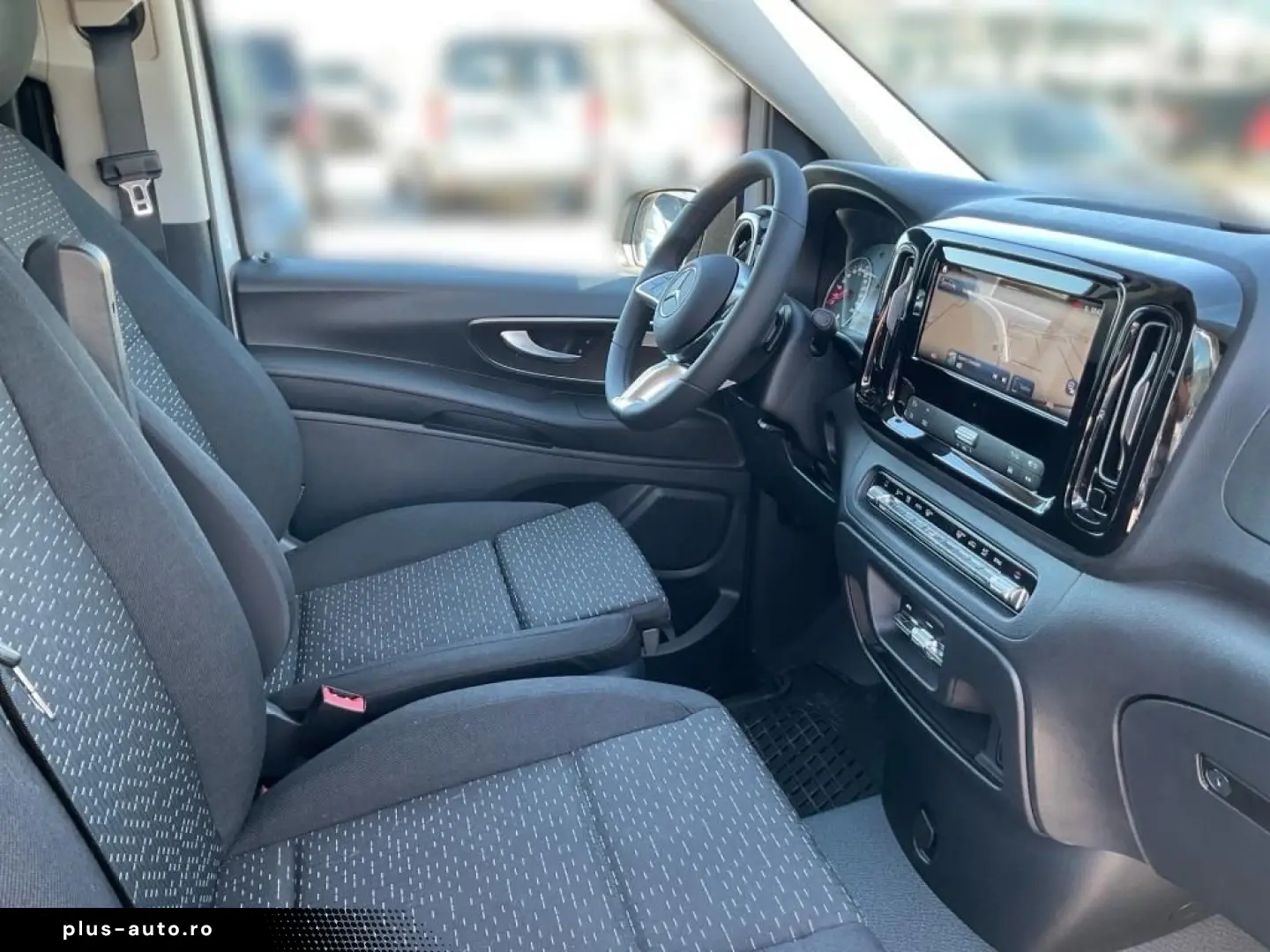 MERCEDES-BENZ Vito 124 CDI Tourer PRO Lang  AHK AUT &hellip;