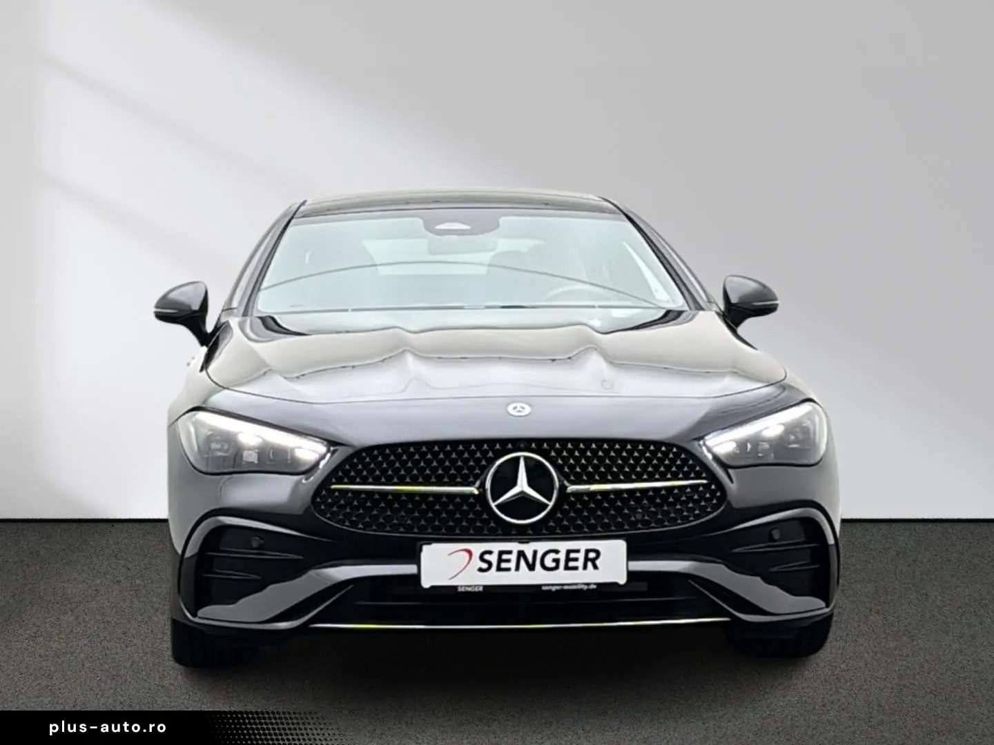 MERCEDES-BENZ CLE 300 4M AMG Panorama Burmester Stan&hellip;