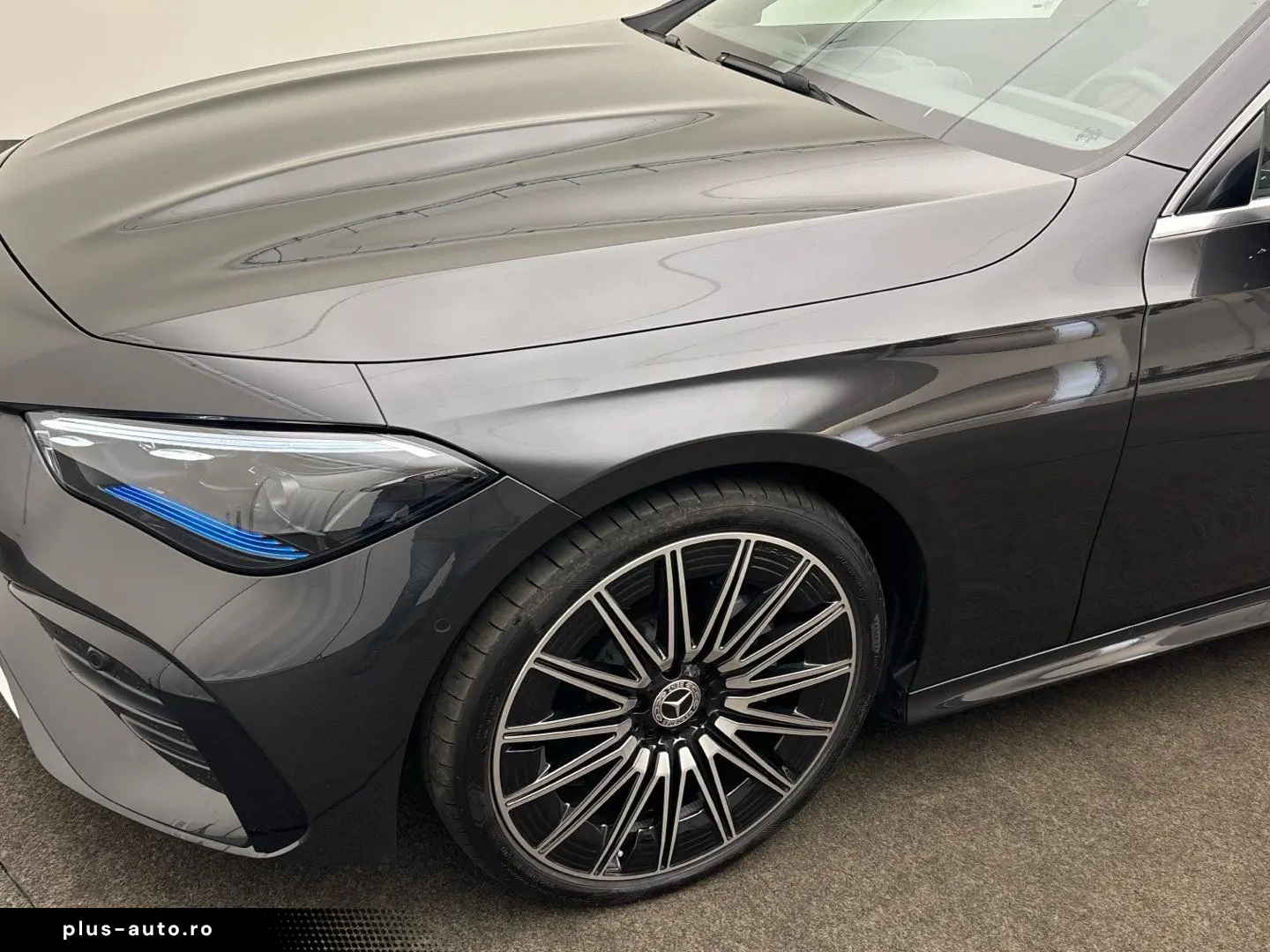 MERCEDES-BENZ CLE 300 4M AMG Panorama Burmester Stan&hellip;