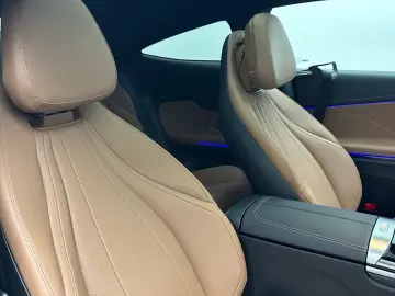 MERCEDES-BENZ CLE 300 4M AMG Panorama Burmester Stan&hellip;