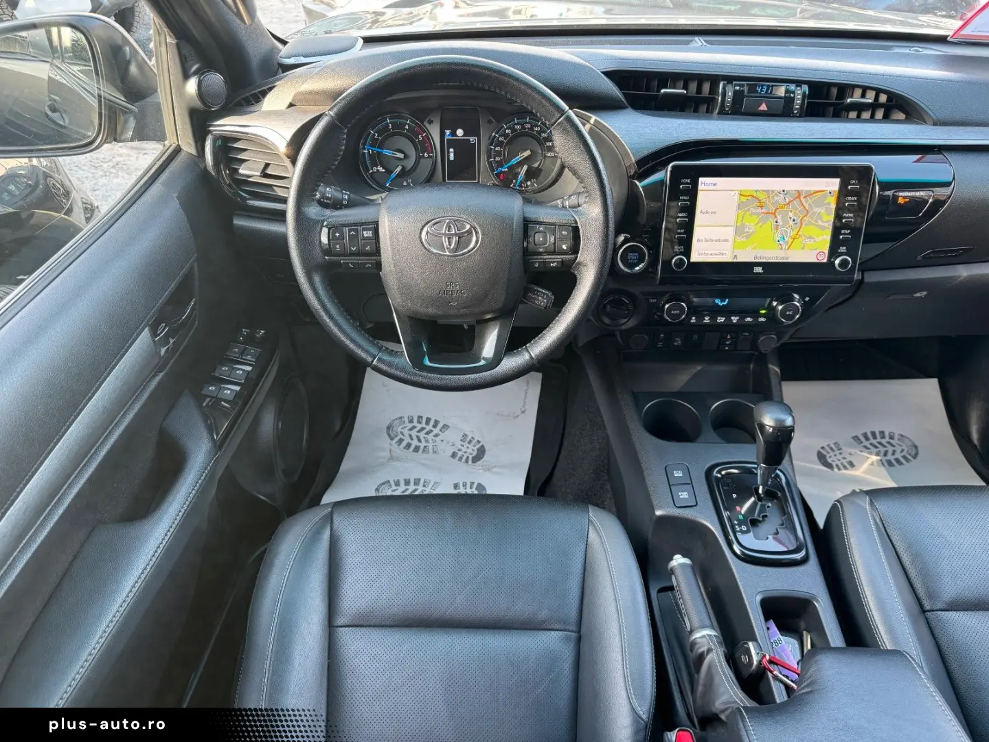 TOYOTA Hilux 2.8 D-4D Invincible 4x4