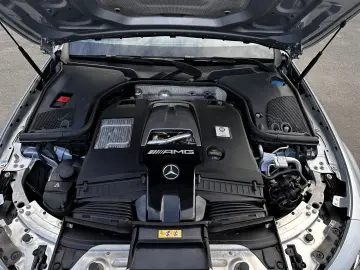 MERCEDES-BENZ E-63 AMG S Performance Burmester Keramik STHZ