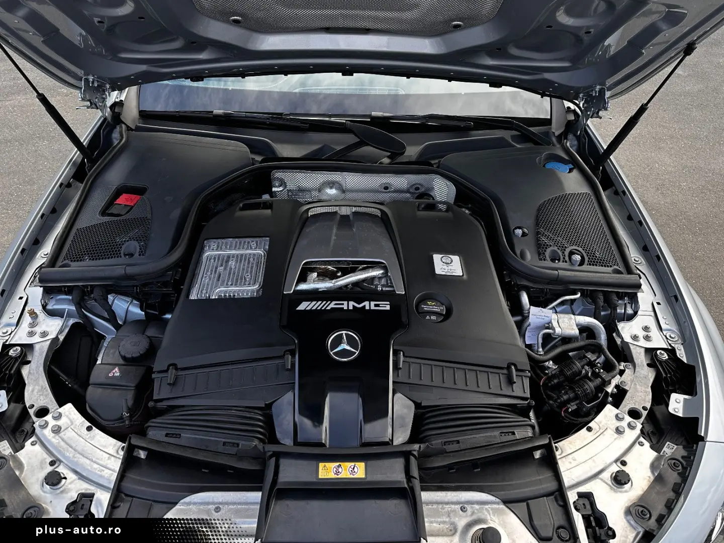 MERCEDES-BENZ E-63 AMG S Performance Burmester Keramik STHZ