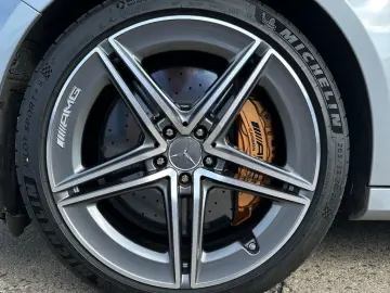MERCEDES-BENZ E-63 AMG S Performance Burmester Keramik STHZ