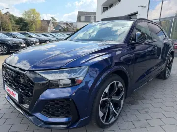 AUDI RSQ8 4.0 TFSI quattro HD Matrix ACC AHK B&O Pano