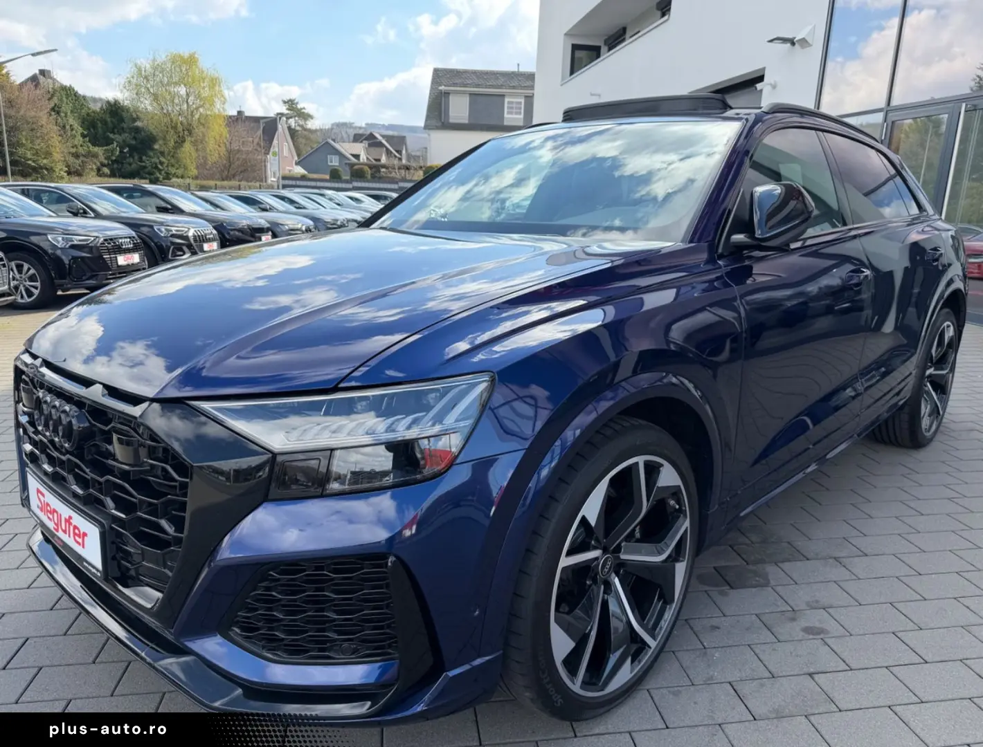 AUDI RSQ8 4.0 TFSI quattro HD Matrix ACC AHK B&O Pano