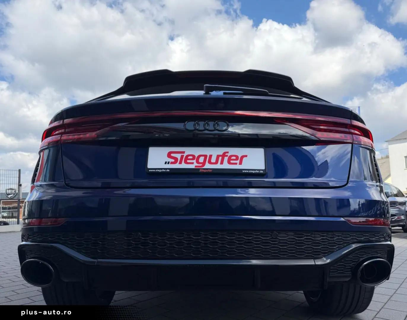 AUDI RSQ8 4.0 TFSI quattro HD Matrix ACC AHK B&O Pano
