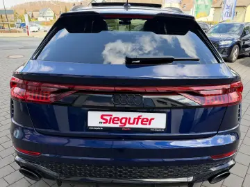 AUDI RSQ8 4.0 TFSI quattro HD Matrix ACC AHK B&O Pano
