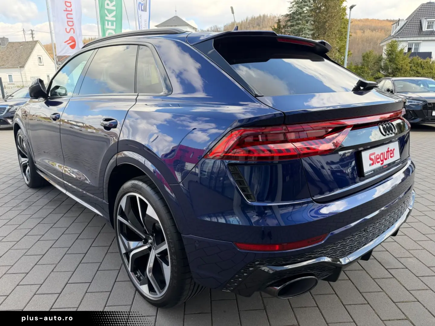 AUDI RSQ8 4.0 TFSI quattro HD Matrix ACC AHK B&O Pano