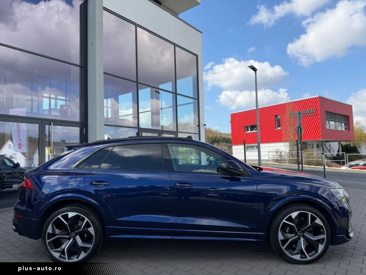AUDI RSQ8 4.0 TFSI quattro HD Matrix ACC AHK B&O Pano