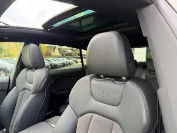 AUDI RSQ8 4.0 TFSI quattro HD Matrix ACC AHK B&O Pano