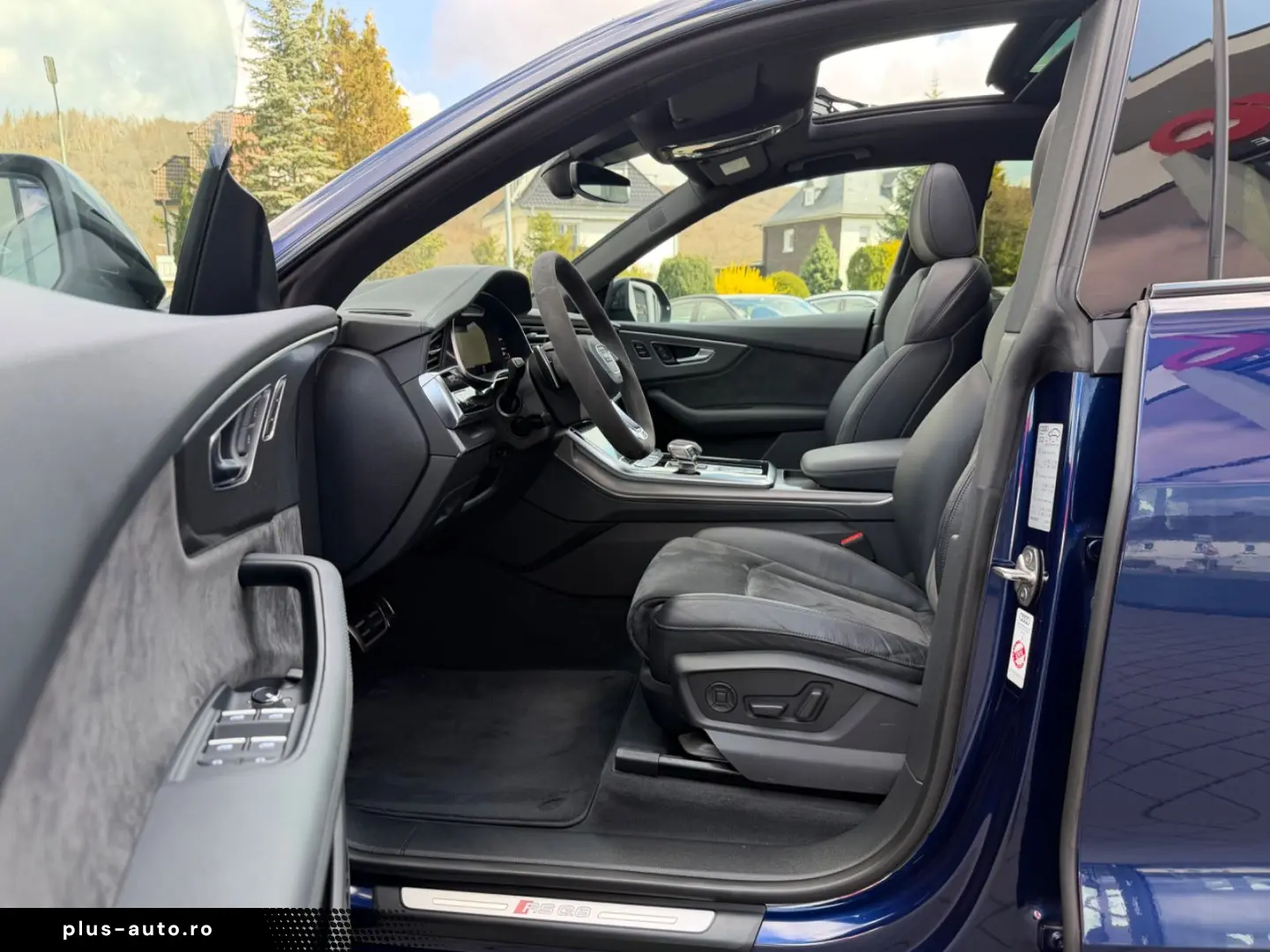 AUDI RSQ8 4.0 TFSI quattro HD Matrix ACC AHK B&O Pano