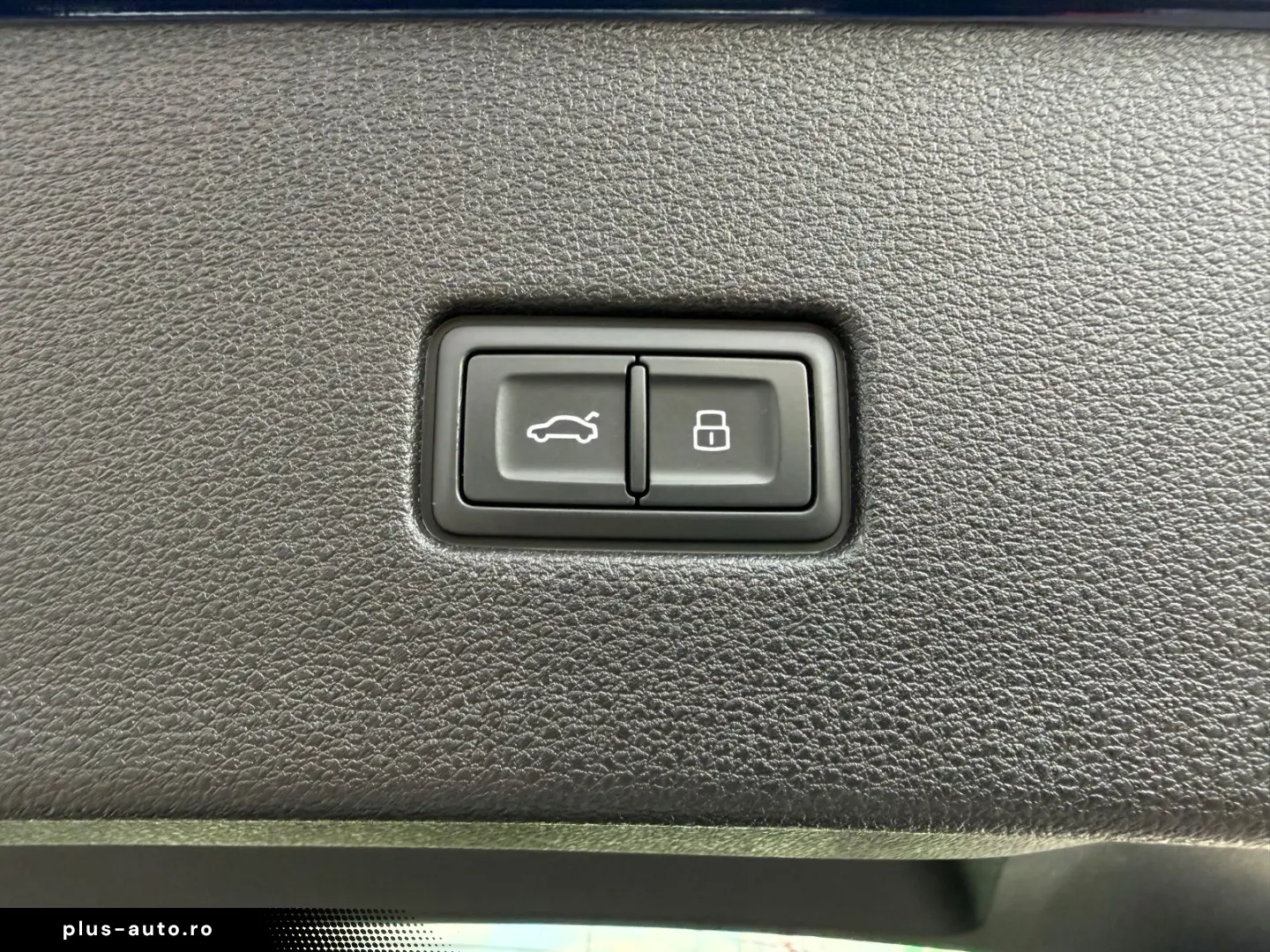 AUDI RSQ8 4.0 TFSI quattro HD Matrix ACC AHK B&O Pano