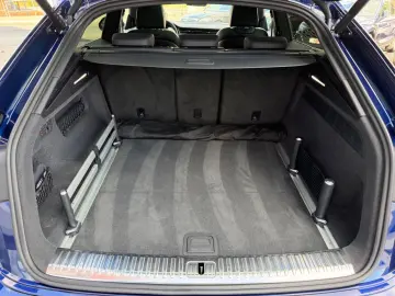 AUDI RSQ8 4.0 TFSI quattro HD Matrix ACC AHK B&O Pano