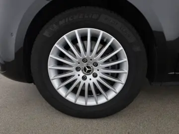 MERCEDES-BENZ V 300 d Avantgarde Extralang Distronic&hellip;