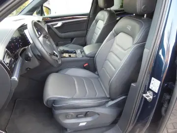 VW Touareg R-Line 3.0 V6 4MOTION