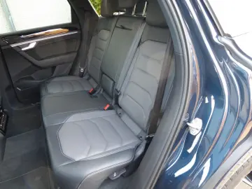 VW Touareg R-Line 3.0 V6 4MOTION