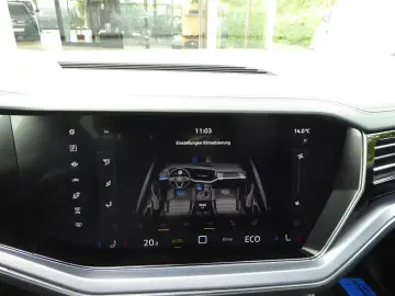 VW Touareg R-Line 3.0 V6 4MOTION