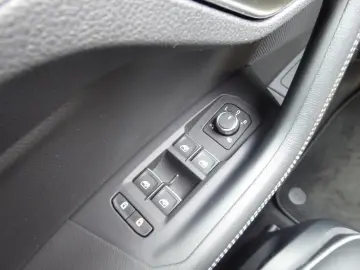 VW Touareg R-Line 3.0 V6 4MOTION