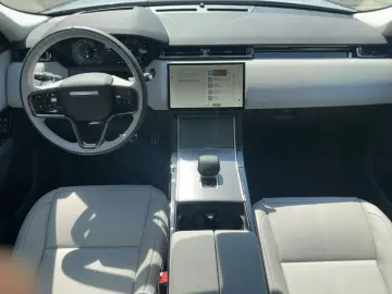 LAND ROVER RANGE ROVER VELAR D300 Dynamic SE Pano