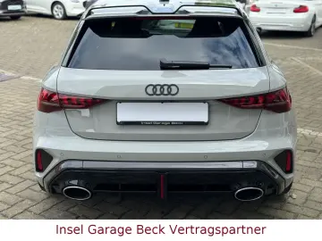 AUDI RS3 Akrapovic Keramik Schale Pano Kreide Carbon