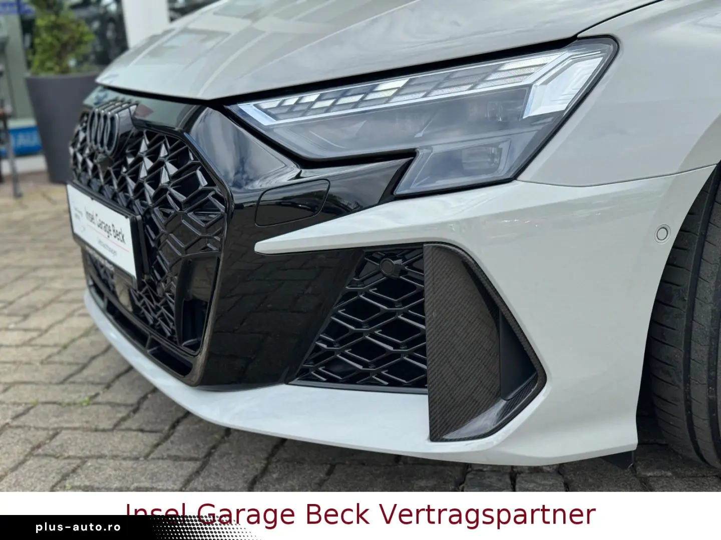 AUDI RS3 Akrapovic Keramik Schale Pano Kreide Carbon