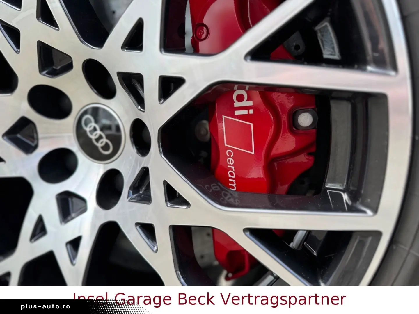 AUDI RS3 Akrapovic Keramik Schale Pano Kreide Carbon