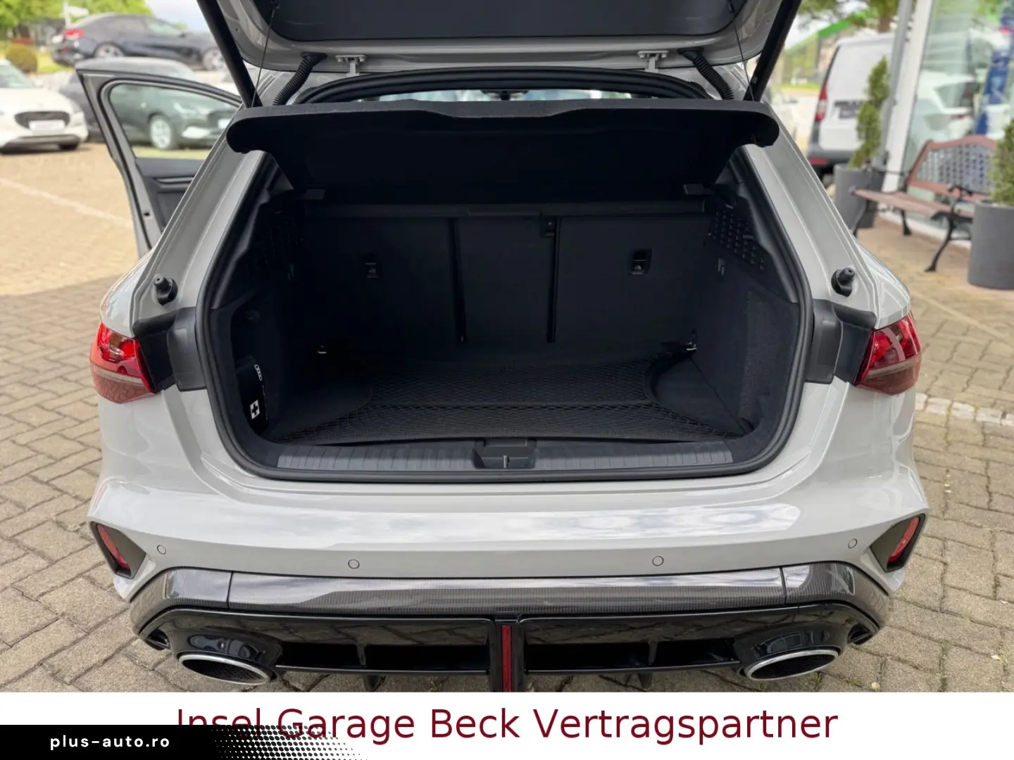AUDI RS3 Akrapovic Keramik Schale Pano Kreide Carbon