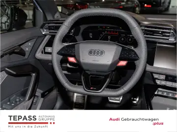 AUDI RS3 Sportback 2.5 TFSI 280 SONOS SCHALEN MATRIX