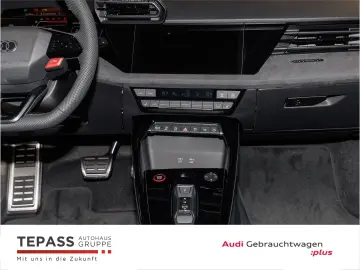 AUDI RS3 Sportback 2.5 TFSI 280 SONOS SCHALEN MATRIX