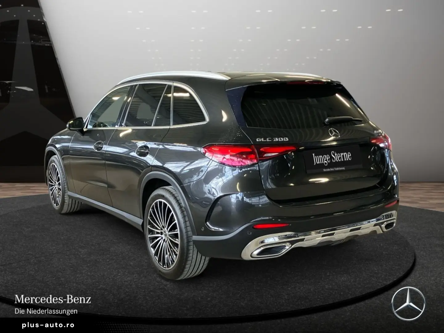 MERCEDES-BENZ GLC 300 4M AMG 2x Adv  MBUX Navi Prem &hellip;