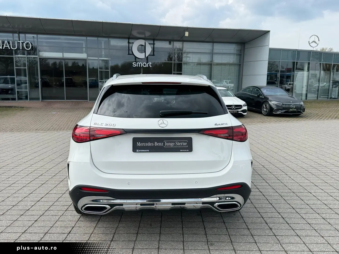 MERCEDES-BENZ GLC 200 4M AMG RüKam Memory el. HK LED&hellip;