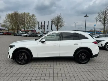 MERCEDES-BENZ GLC 200 4M AMG RüKam Memory el. HK LED&hellip;