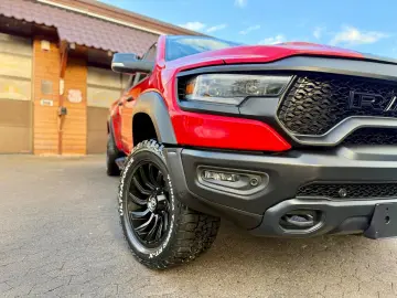 DODGE TRX KIT 12 RADIO OFFROAD LPG 4X4 AHK NAVI BÜGEL