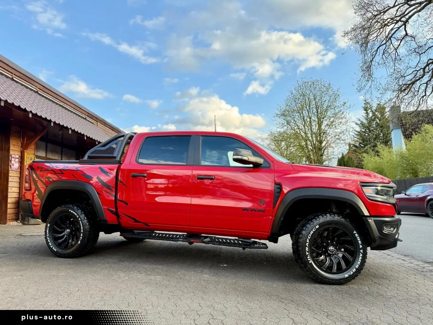 DODGE TRX KIT 12 RADIO OFFROAD LPG 4X4 AHK NAVI BÜGEL