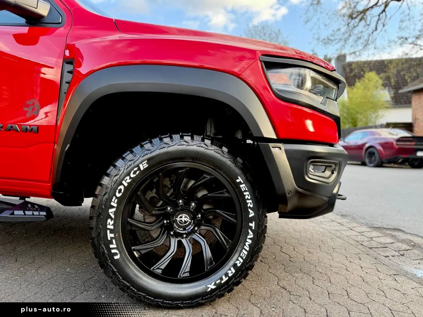 DODGE TRX KIT 12 RADIO OFFROAD LPG 4X4 AHK NAVI BÜGEL