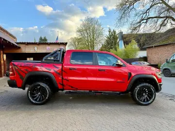 DODGE TRX KIT 12 RADIO OFFROAD LPG 4X4 AHK NAVI BÜGEL