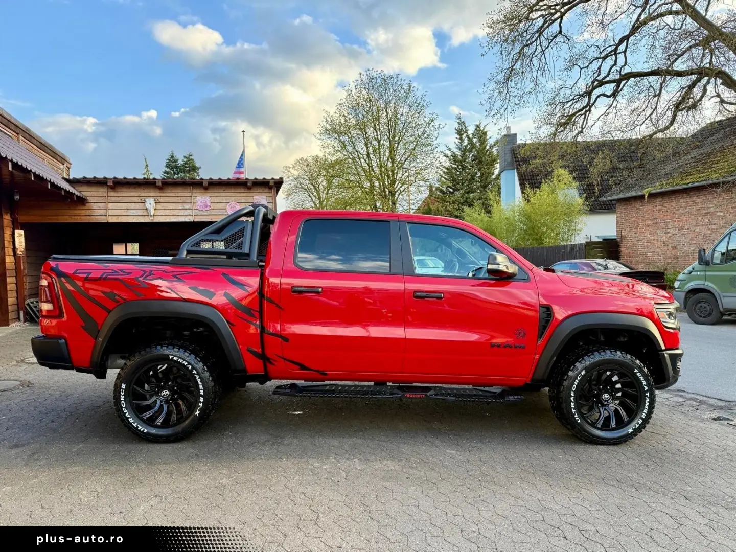 DODGE TRX KIT 12 RADIO OFFROAD LPG 4X4 AHK NAVI BÜGEL