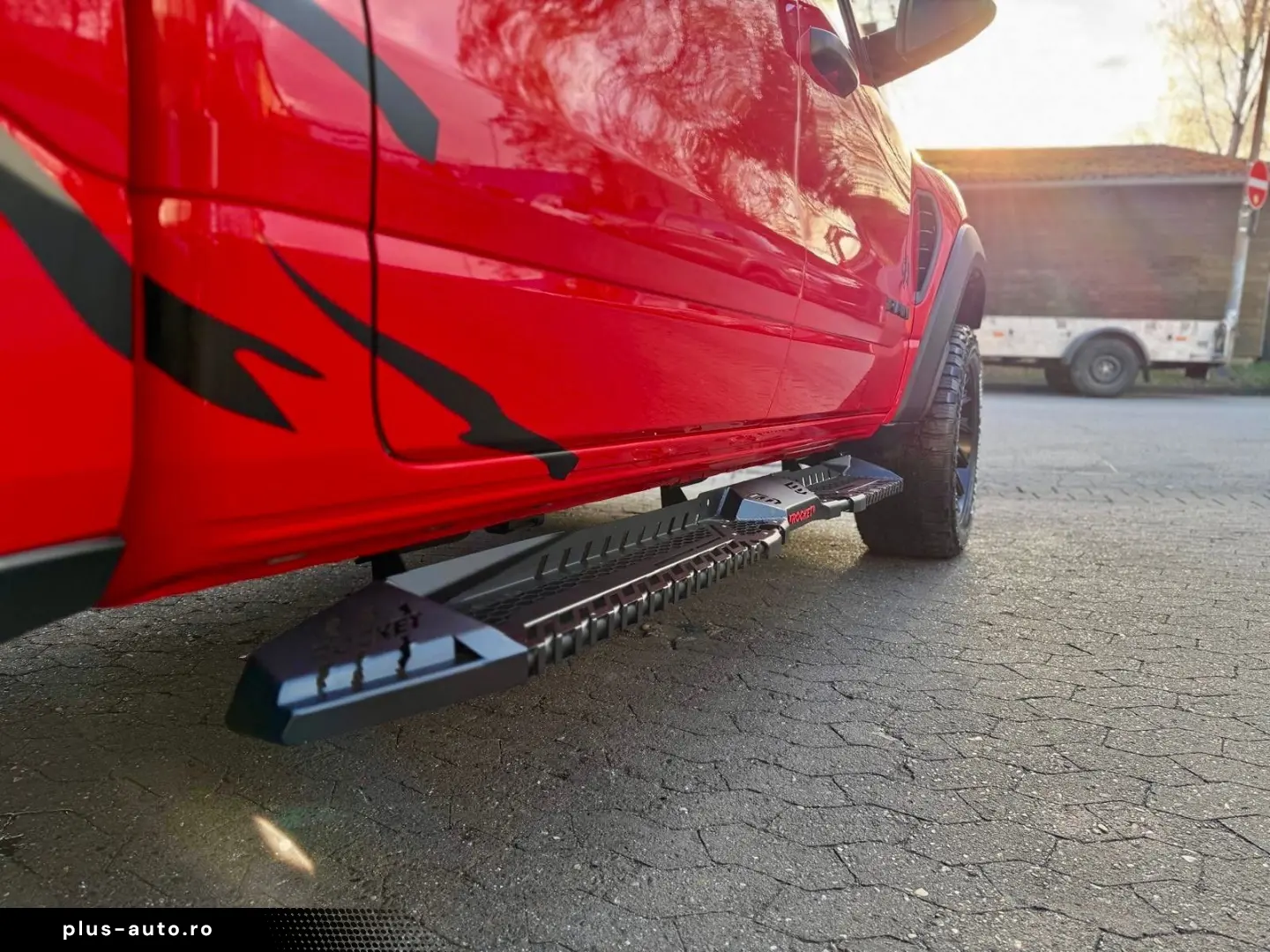 DODGE TRX KIT 12 RADIO OFFROAD LPG 4X4 AHK NAVI BÜGEL