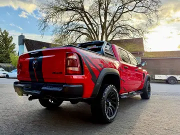 DODGE TRX KIT 12 RADIO OFFROAD LPG 4X4 AHK NAVI BÜGEL