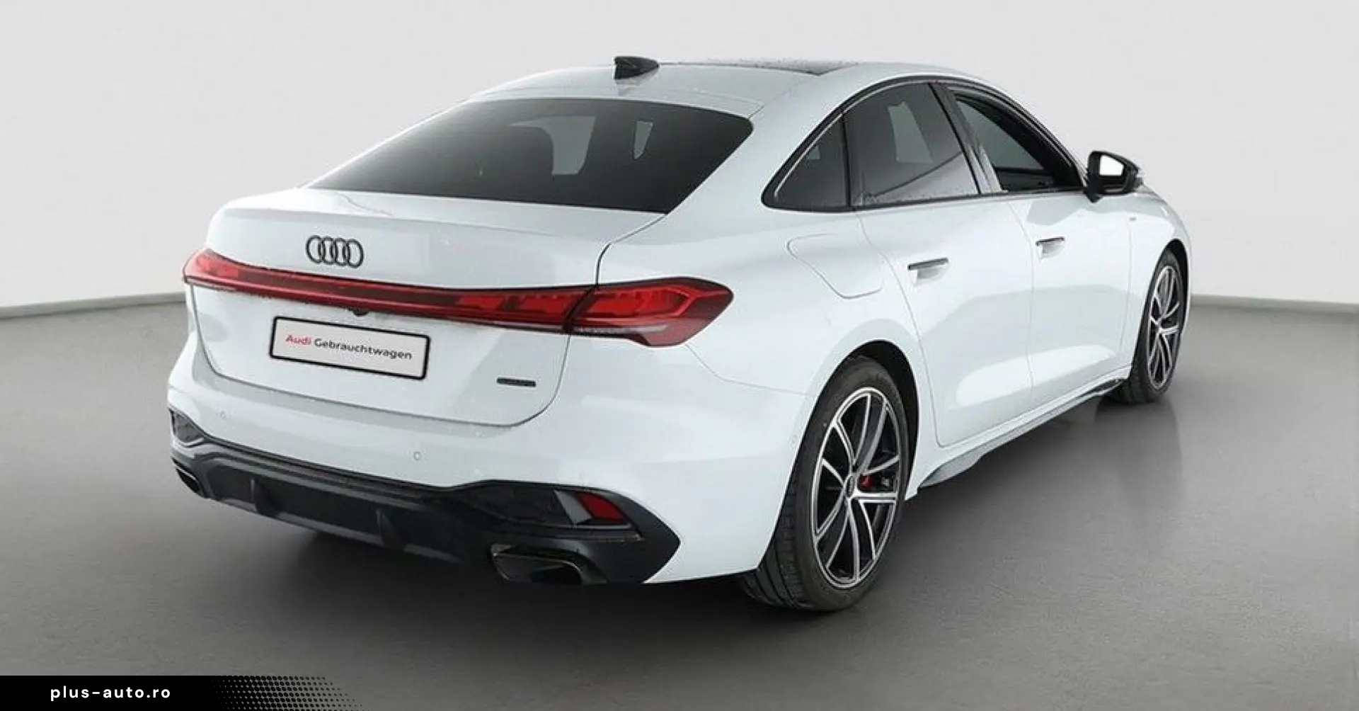 AUDI A5 Lim. e-hybrid Q S-line 19  PANO MATRIX HuD B&