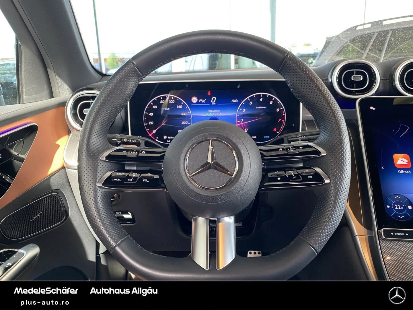 MERCEDES-BENZ GLC 200 4MATIC AMG Night Distro AHK ElHeck Led
