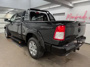 DODGE RAM 1500 5.7 V8 HEMI eTORQUE Bighorn