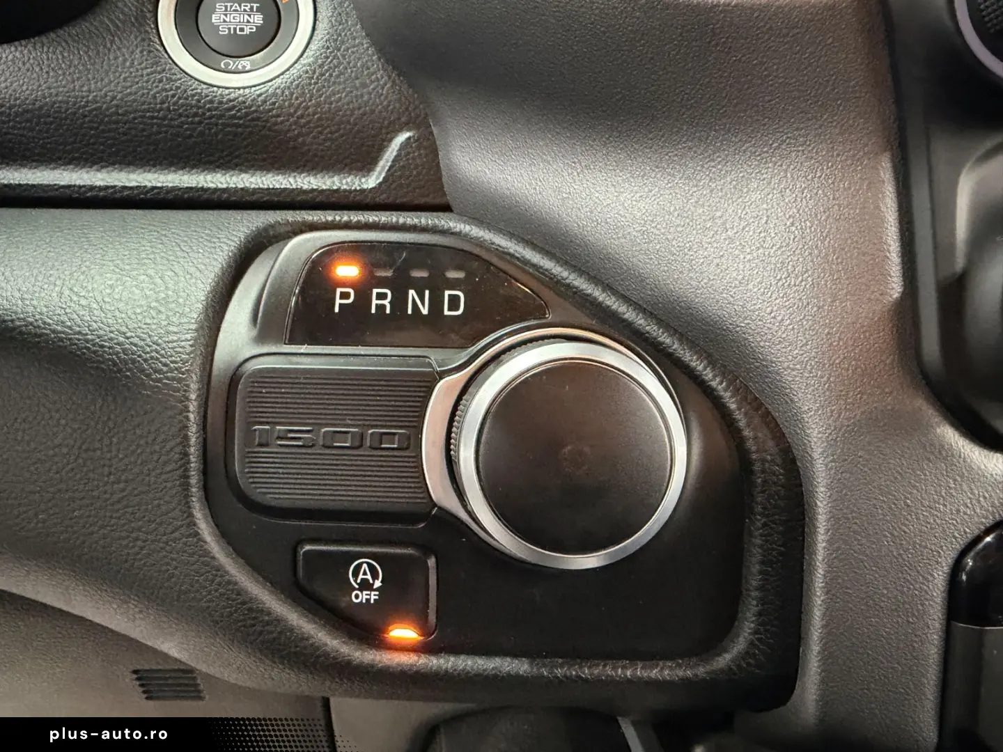 DODGE RAM 1500 5.7 V8 HEMI eTORQUE Bighorn