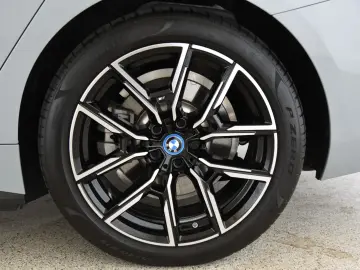 BMW i4 Gran Coupe 40 eDrive M Sport  Garantie 01-2027