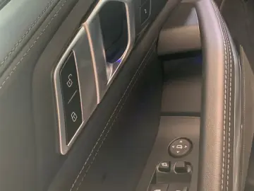 BMW X6 M50 i xDrive M Sport Black Edition