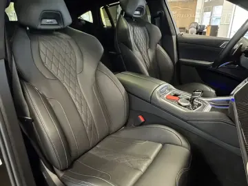 BMW X6 M50 i xDrive M Sport Black Edition